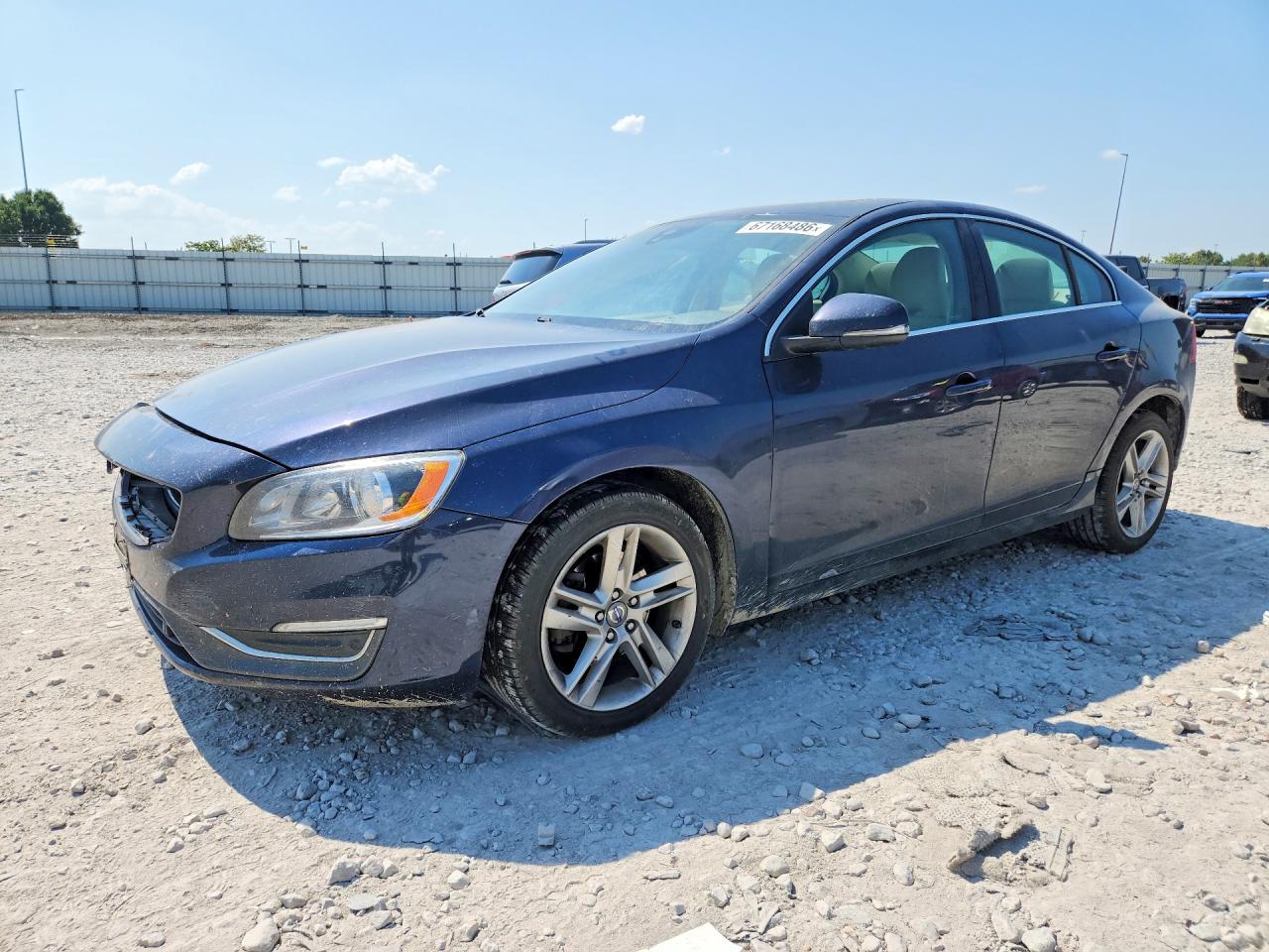 2015 VOLVO S60