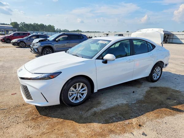2026 TOYOTA CAMRY