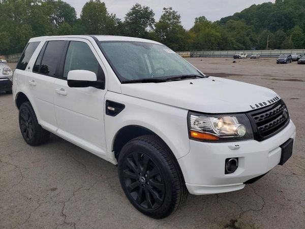 2015 LAND ROVER LR2 SE — Passenger 3/4