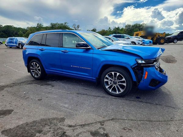 2023 JEEP GRAND CHEROKEE Overland