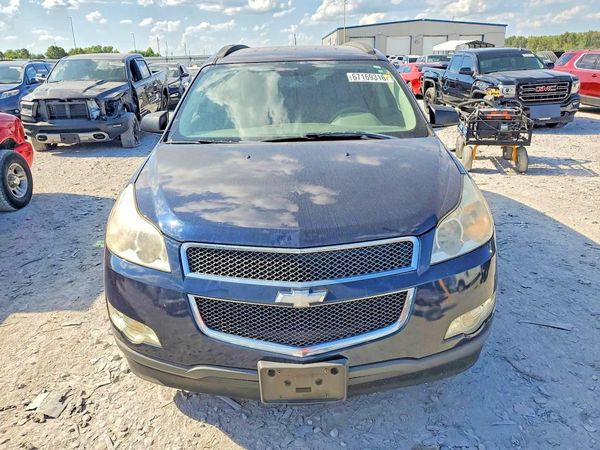 2012 CHEVROLET TRAVERSE LS