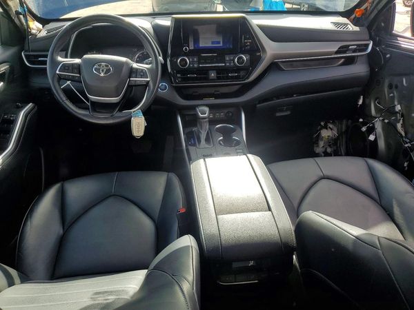 2023 TOYOTA HIGHLANDER