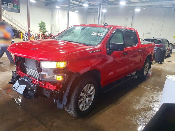 2020 CHEVROLET SILVERADO — DSFA — Front 3/4