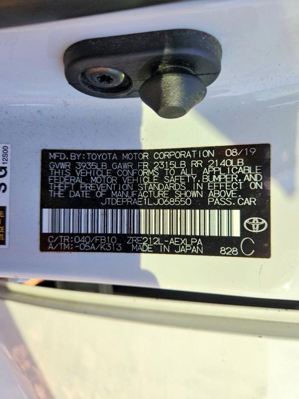 2020 TOYOTA COROLLA LE