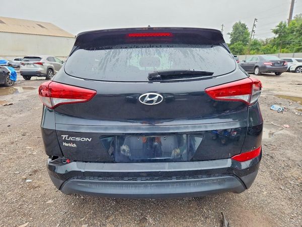 2016 HYUNDAI TUCSON