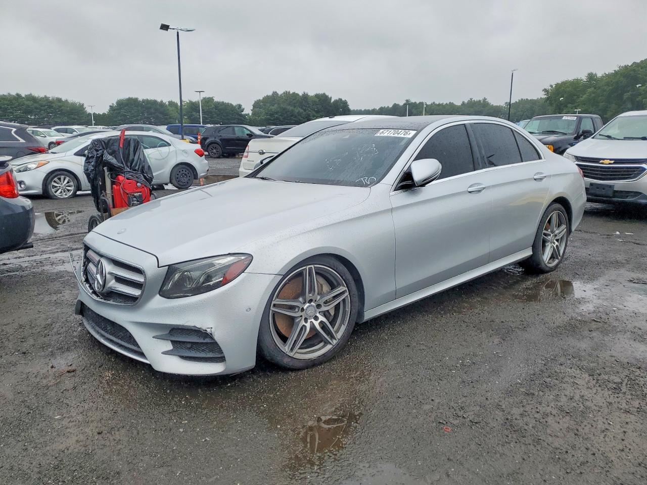 2017 MERCEDES-BENZ E-CLASS E300 — Front 3/4