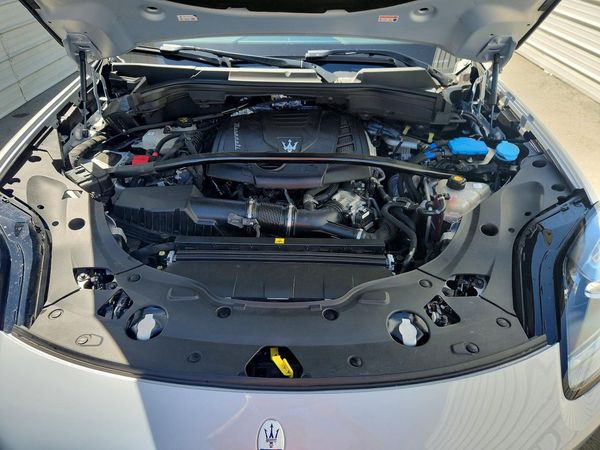 2024 MASERATI GRECALE