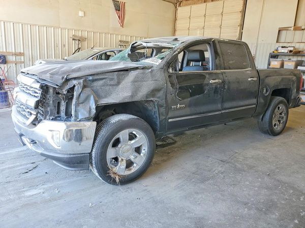 2018 CHEVROLET SILVERADO LTZ — Front 3/4