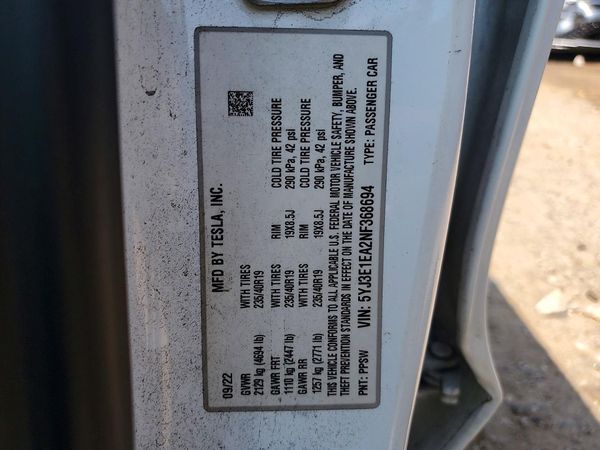 2022 TESLA MODEL 3