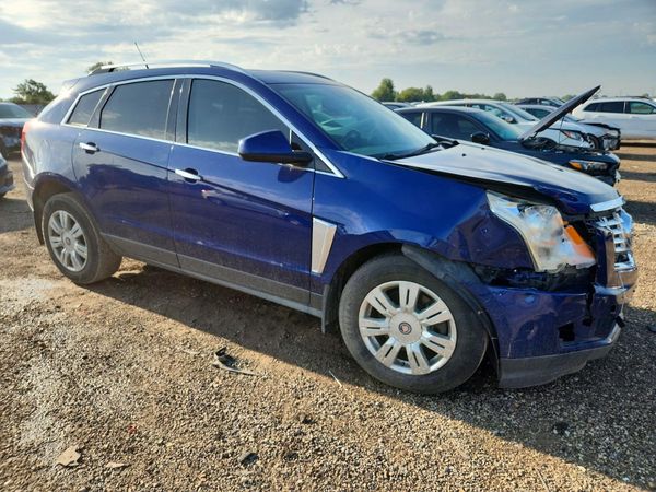 2013 CADILLAC SRX Luxury