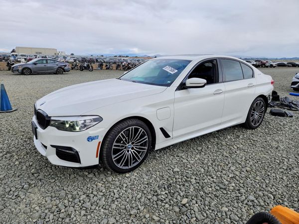 2018 BMW 530E
