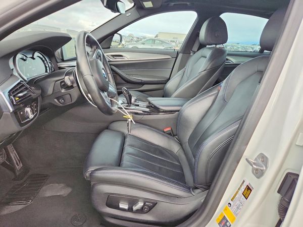 2018 BMW 530E