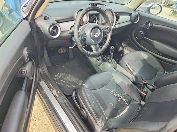 2013 MINI COOPER