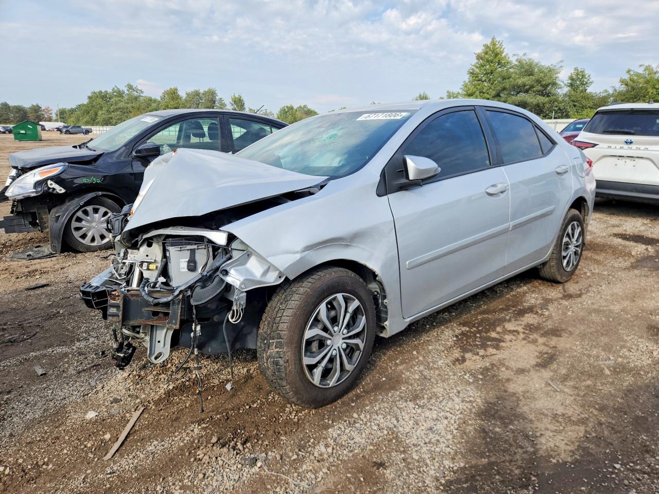 2017 TOYOTA COROLLA — Front 3/4