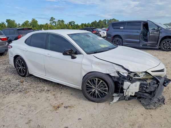 2020 TOYOTA CAMRY
