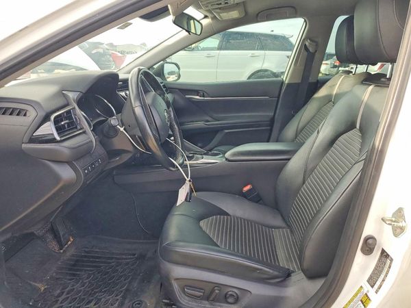 2020 TOYOTA CAMRY