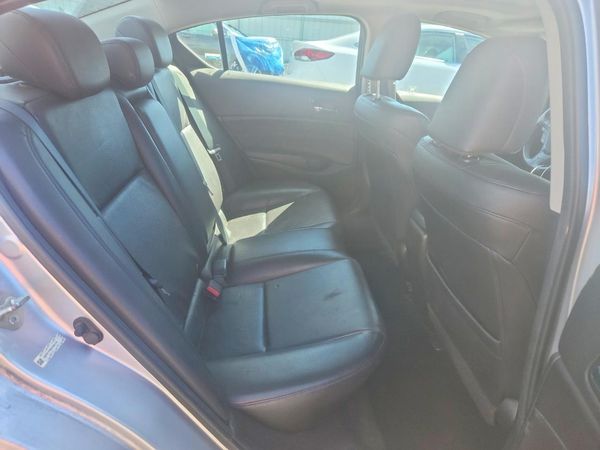 2013 ACURA ILX 20 PREMIUM