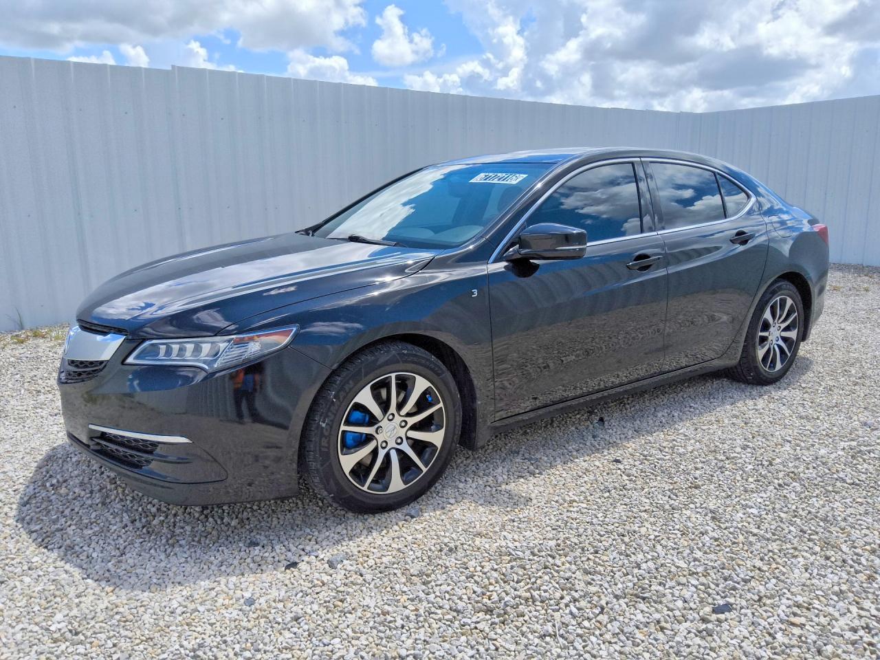2016 ACURA TLX Base — Front 3/4