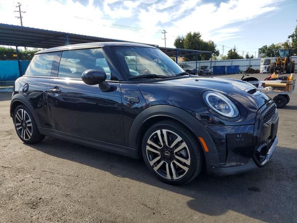 2024 MINI COOPER