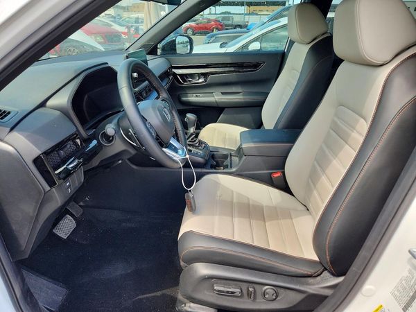2025 HONDA CRV Sport Touring — DENT