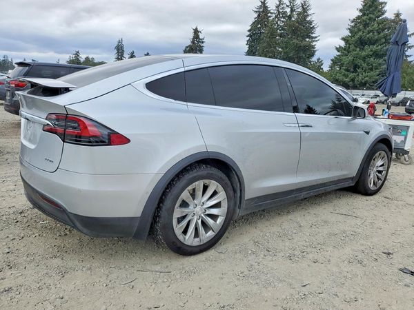 2017 TESLA MODEL X