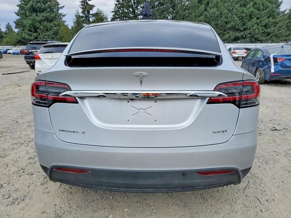2017 TESLA MODEL X