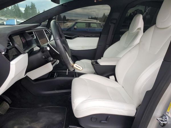 2017 TESLA MODEL X