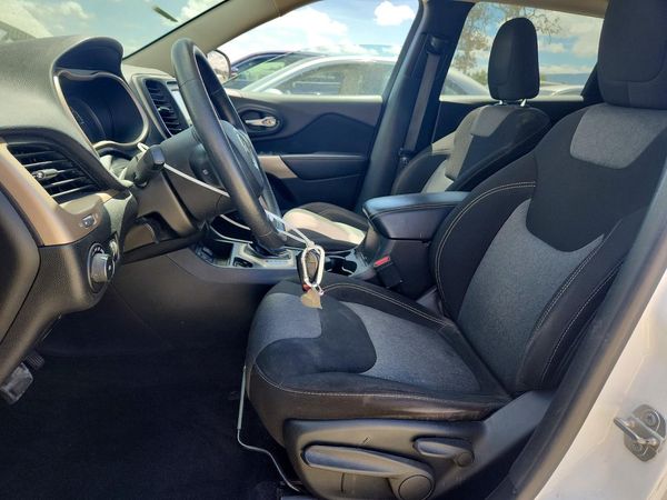 2018 JEEP CHEROKEE