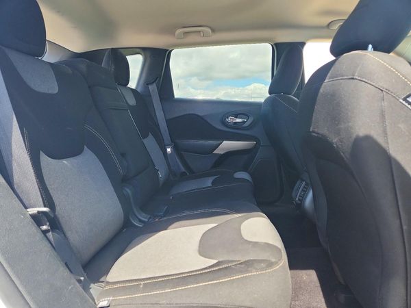2018 JEEP CHEROKEE