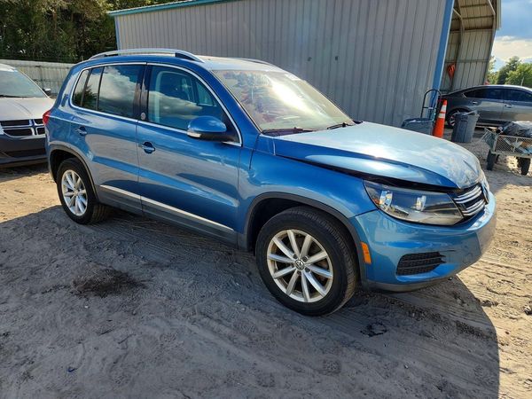 2017 VOLKSWAGEN TIGUAN