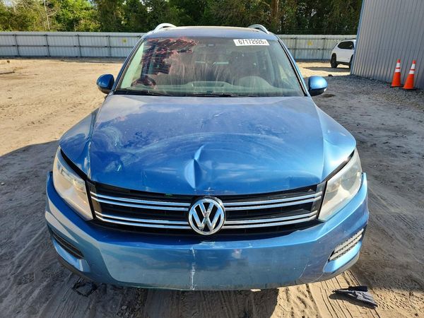 2017 VOLKSWAGEN TIGUAN