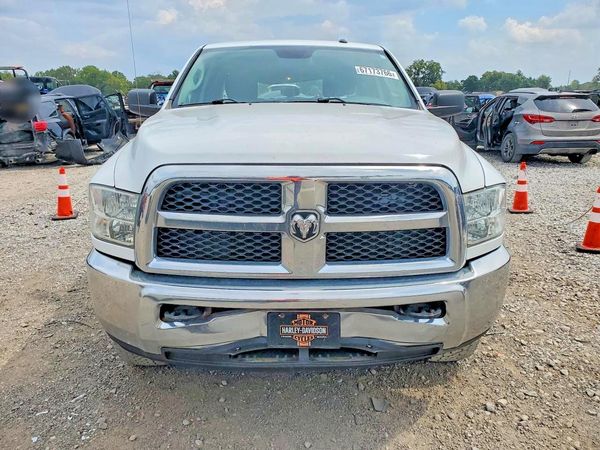 2016 RAM 2500 SLT