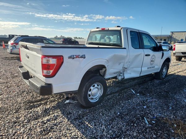 2022 FORD F150