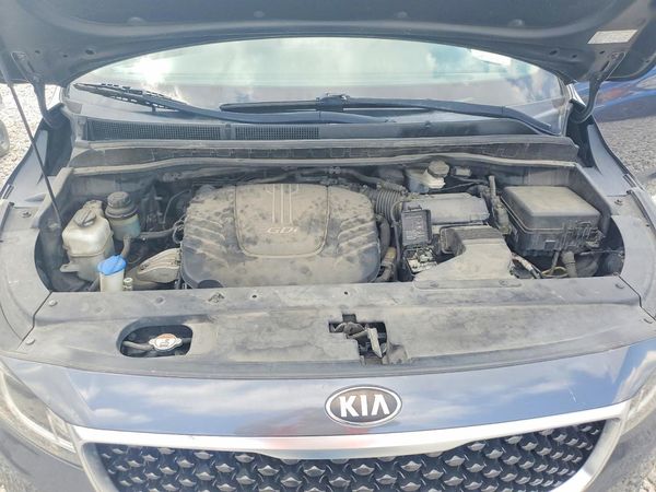 2016 KIA SEDONA