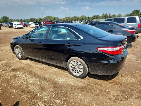2017 TOYOTA CAMRY
