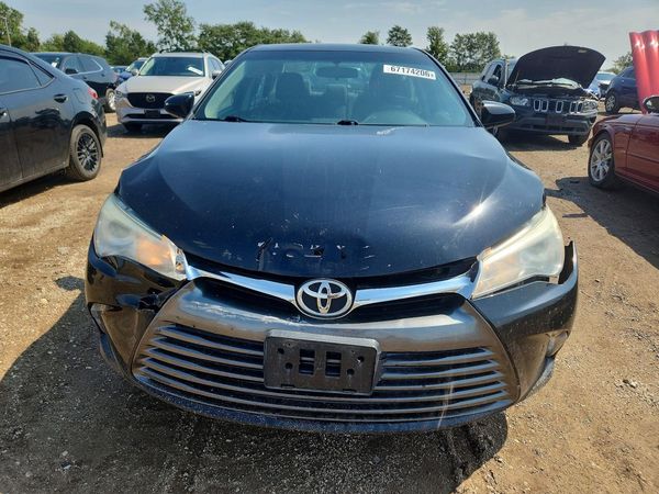 2017 TOYOTA CAMRY