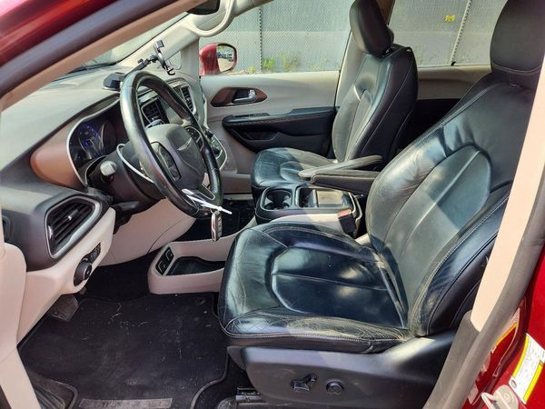 2017 CHRYSLER PACIFICA