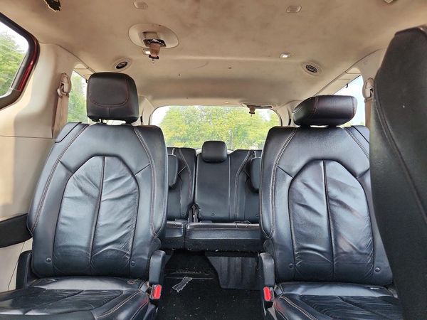 2017 CHRYSLER PACIFICA