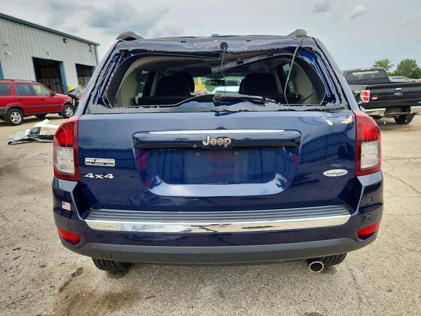 2017 JEEP COMPASS
