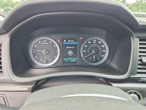 2018 HYUNDAI SONATA