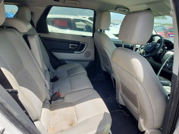 2016 LAND ROVER DISCOVERY SE