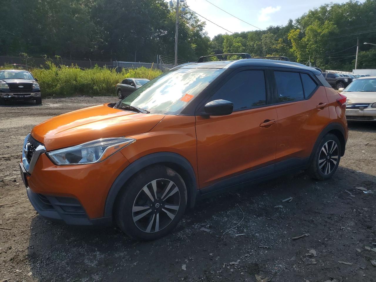 2020 NISSAN KICKS
