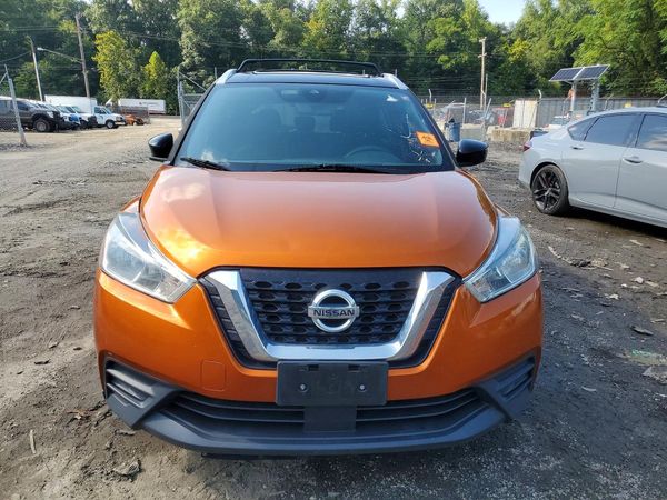 2020 NISSAN KICKS