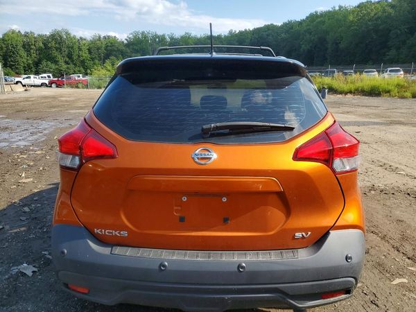 2020 NISSAN KICKS