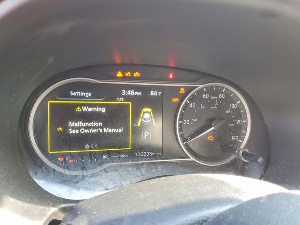 2020 NISSAN KICKS