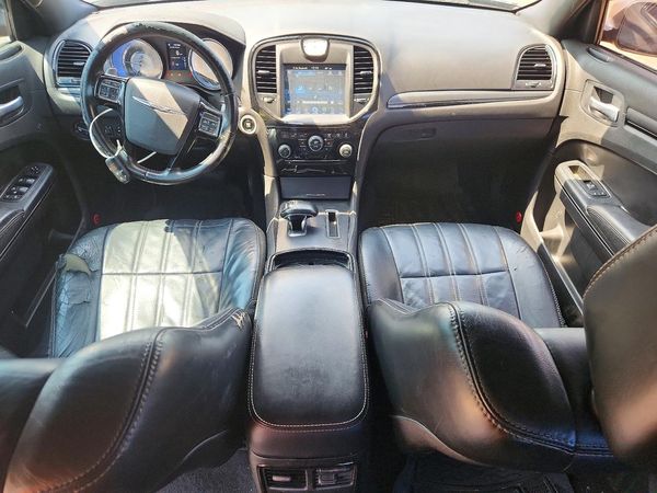 2014 CHRYSLER 300