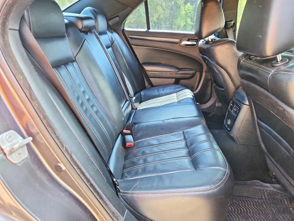 2014 CHRYSLER 300