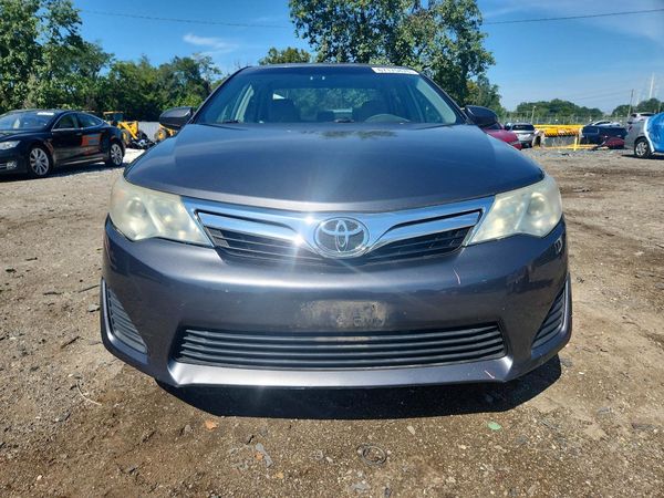 2012 TOYOTA CAMRY