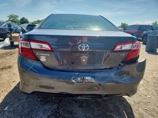 2012 TOYOTA CAMRY