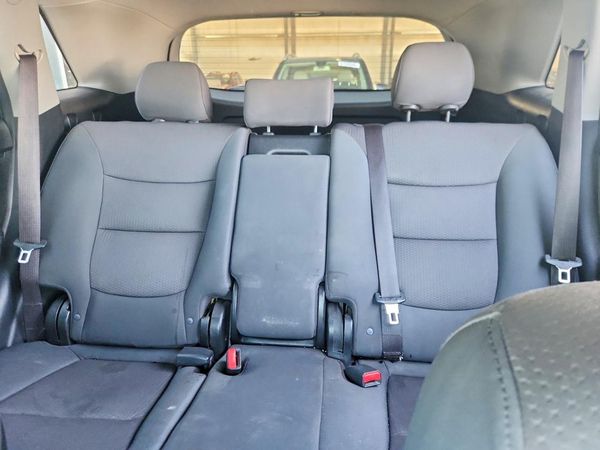 2013 KIA SORENTO Base / LX